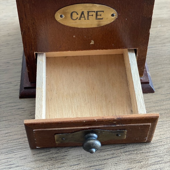 Vintage coffee grinder café vtg decor - Picture 3 of 7